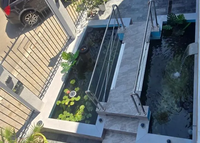 Blue Lagoon Vendégház 3*